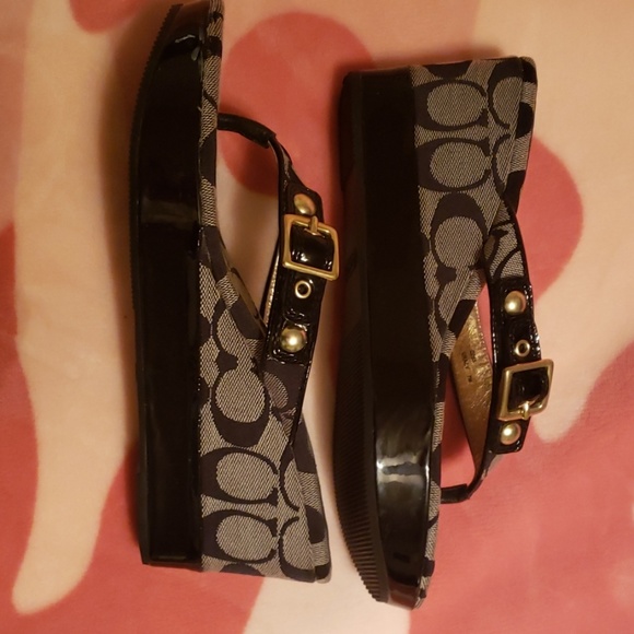 Coach wedges - Picture 3 of 3